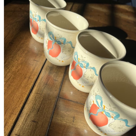 Vintage Set of 4 Mugs- Cottagecore Geese and Apples - Picture 4 of 8